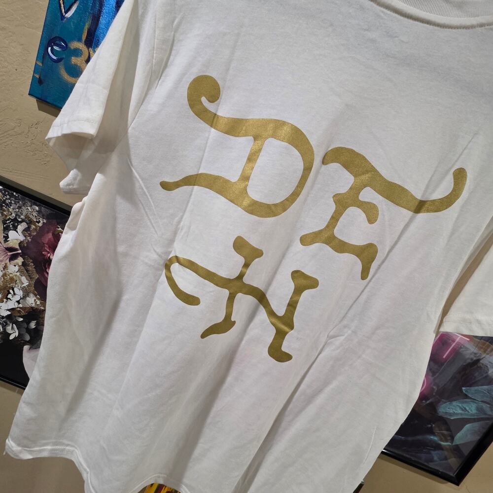 NWT Ed Hardy Y2K Style Grunge Tiger Streetwear Tee Cream Size Medium - Picture 6 of 7